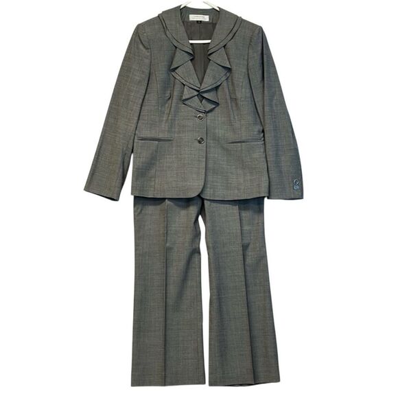 TAHARI Women’s 2-Piece Pant Suit 16 Ruffle Collar Gray Arthur S. Levine Office - Picture 1 of 14